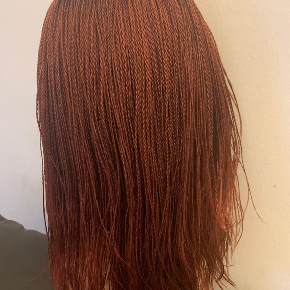 braided wig - Picture 4 of 8